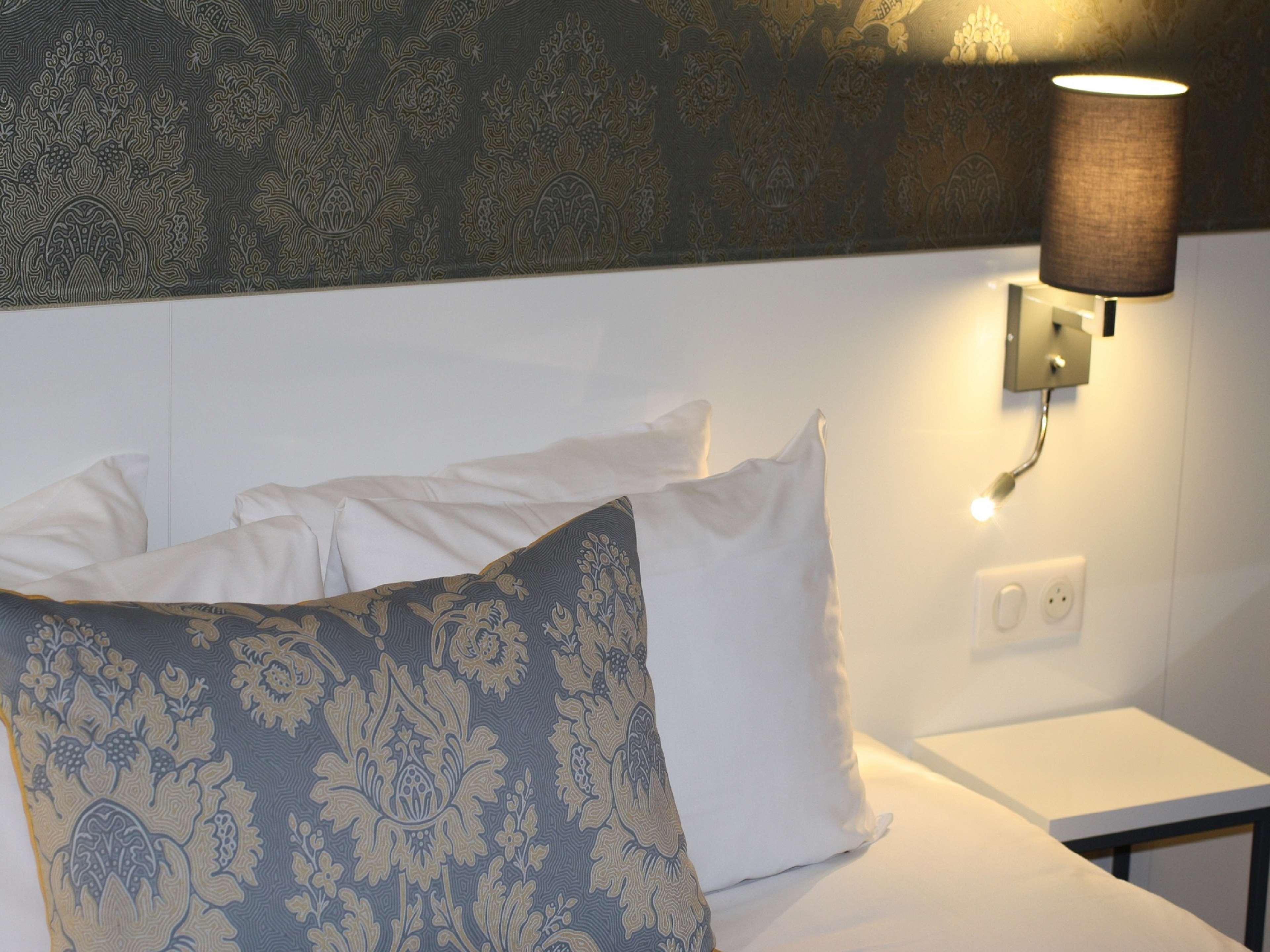 Hotel Kyriad Tours St Pierre Des Corps Gare Сен-П'єрр-де-Кор Екстер'єр фото