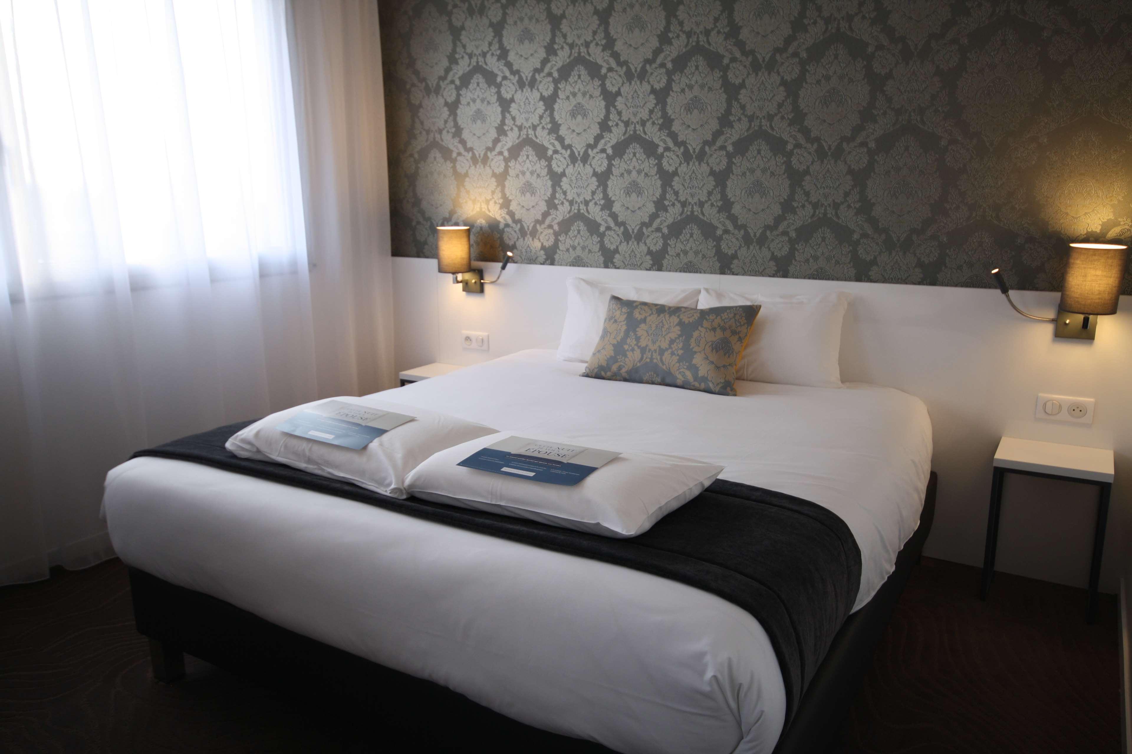 Hotel Kyriad Tours St Pierre Des Corps Gare Сен-П'єрр-де-Кор Екстер'єр фото