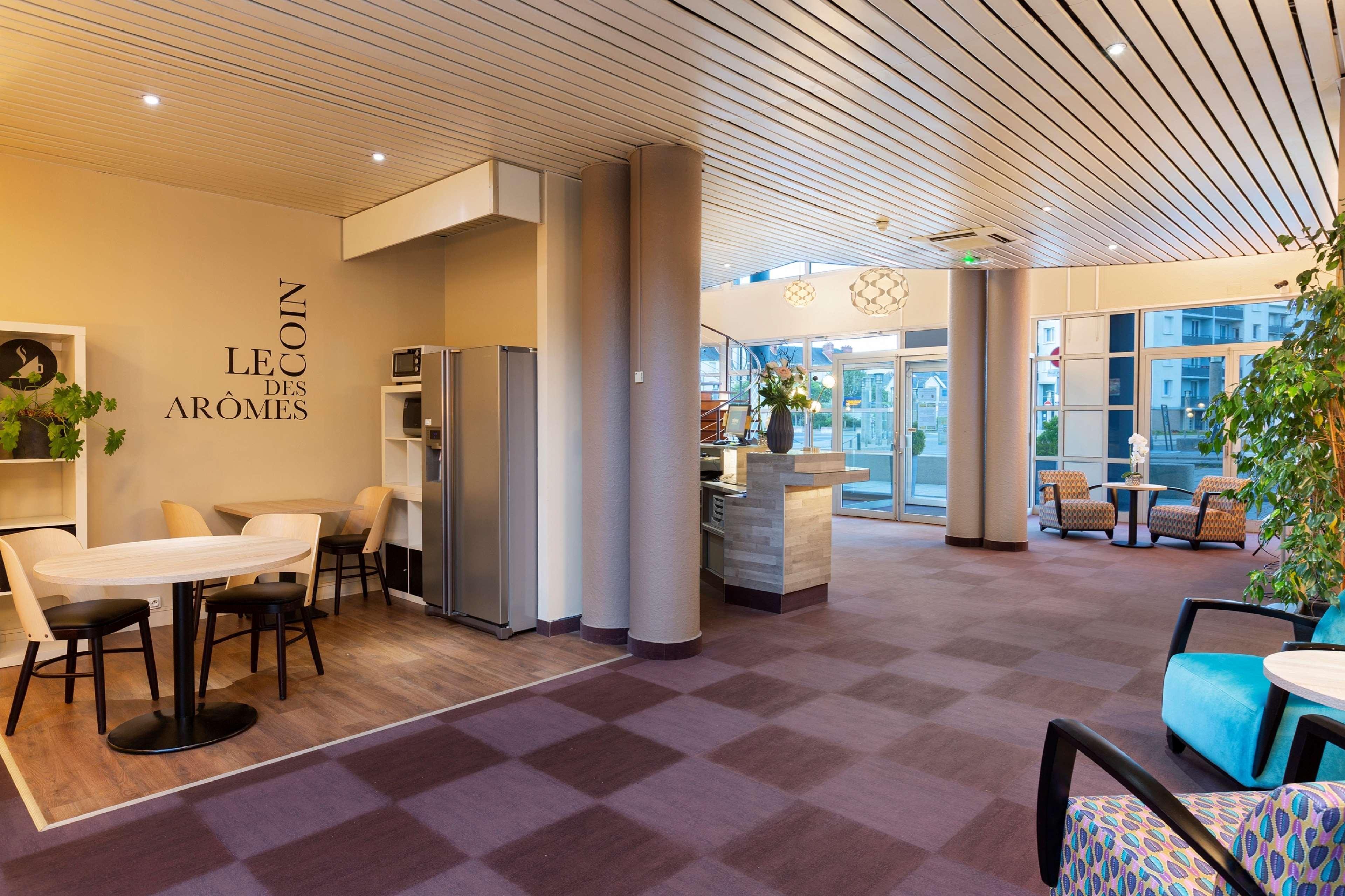 Hotel Kyriad Tours St Pierre Des Corps Gare Сен-П'єрр-де-Кор Екстер'єр фото