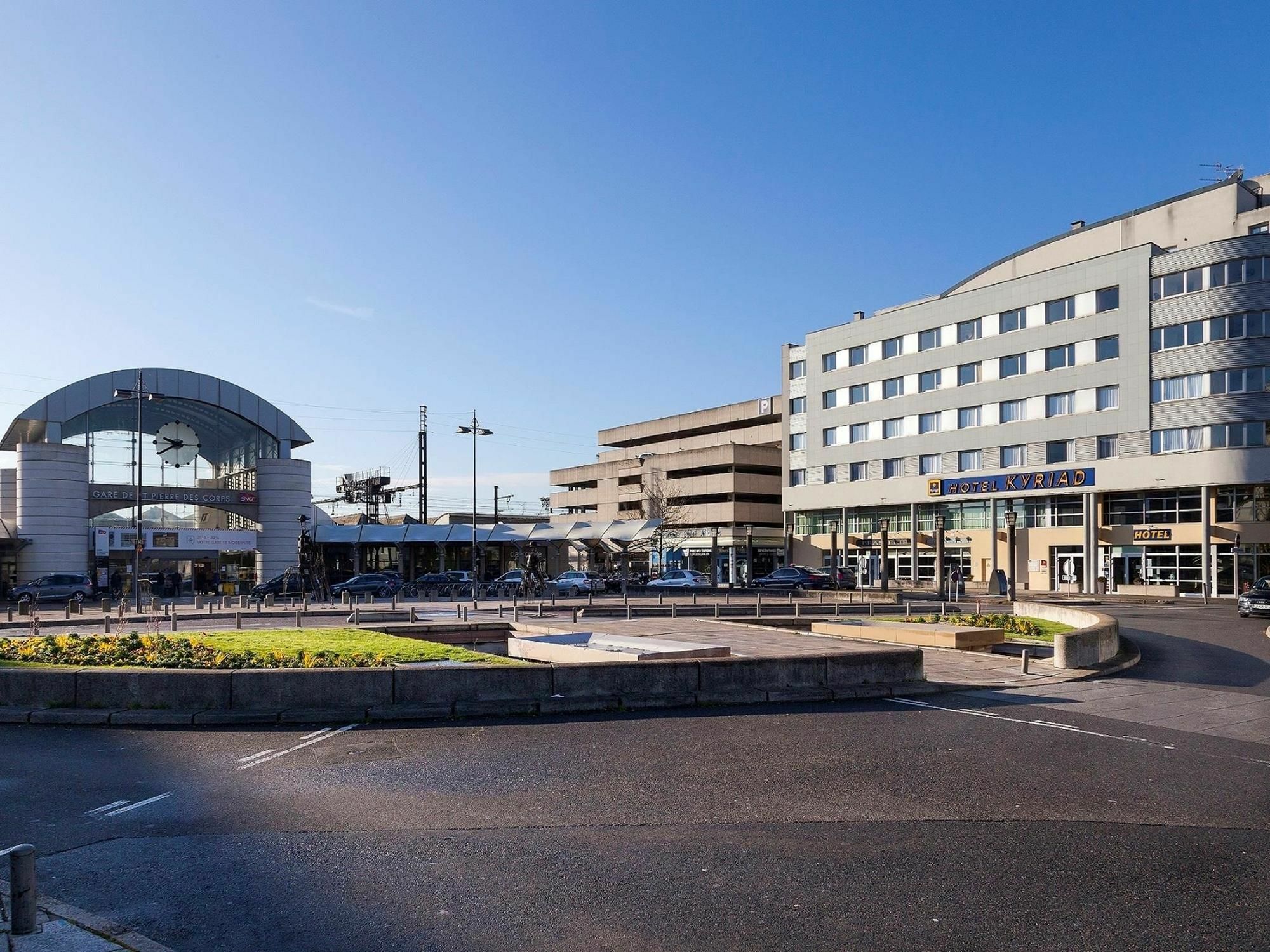 Hotel Kyriad Tours St Pierre Des Corps Gare Сен-П'єрр-де-Кор Екстер'єр фото